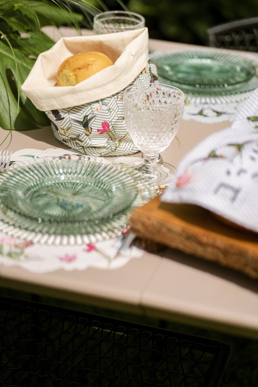 Bread Basket Vintage Garden