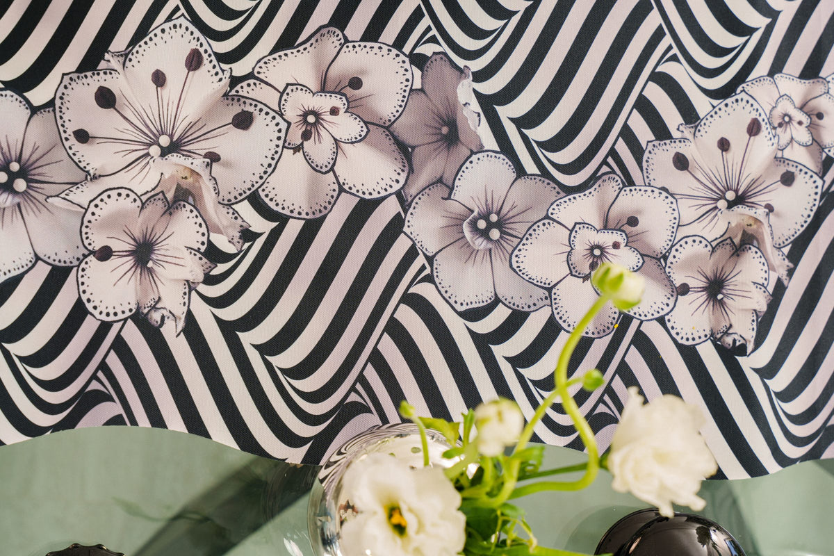 Table Runner Midnight Illusion