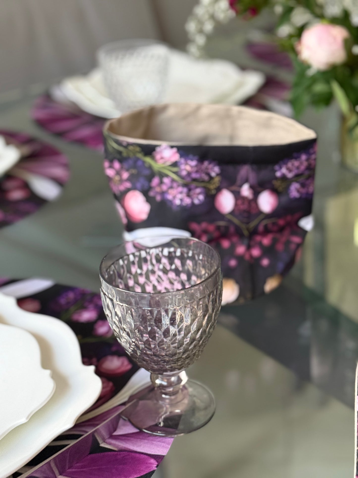 Bread Basket Aurora Floral