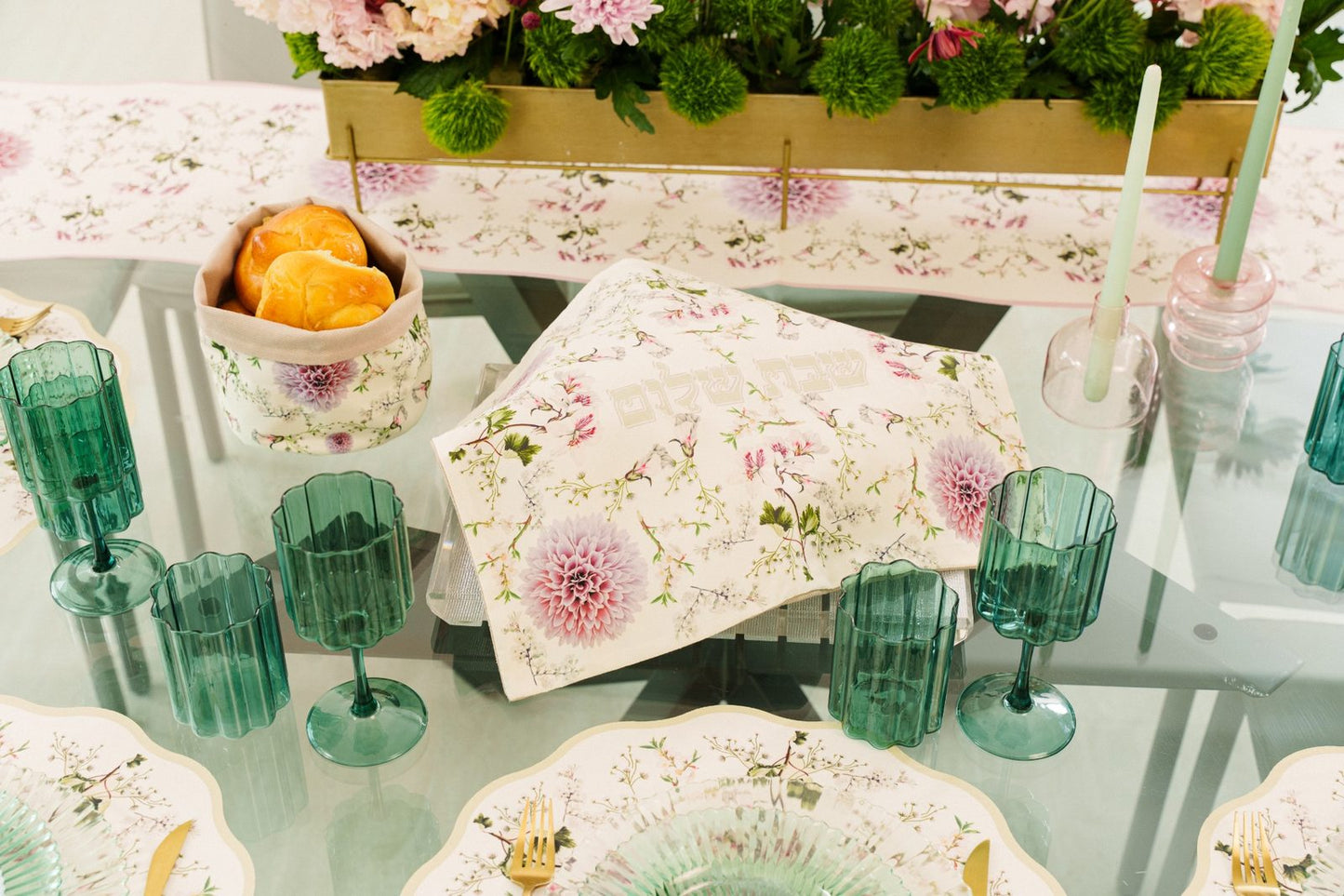 Bread Basket Blush Garden
